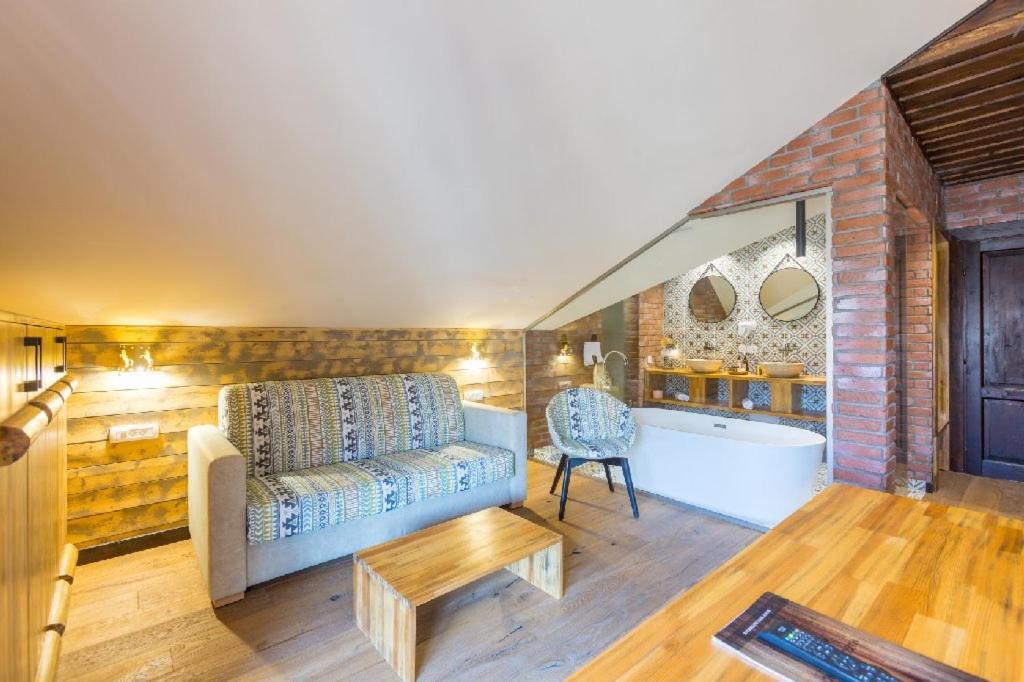 Maggie'S Ranch Hotel ริชนอฟ ภายนอก รูปภาพ